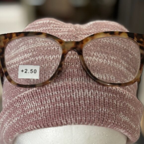 Max Studio Readers, Strength +2.50 - Picture 1 of 2